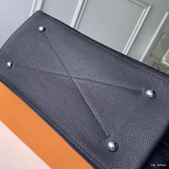 Cheap CARMEL LOUIS VUITTON 0524
